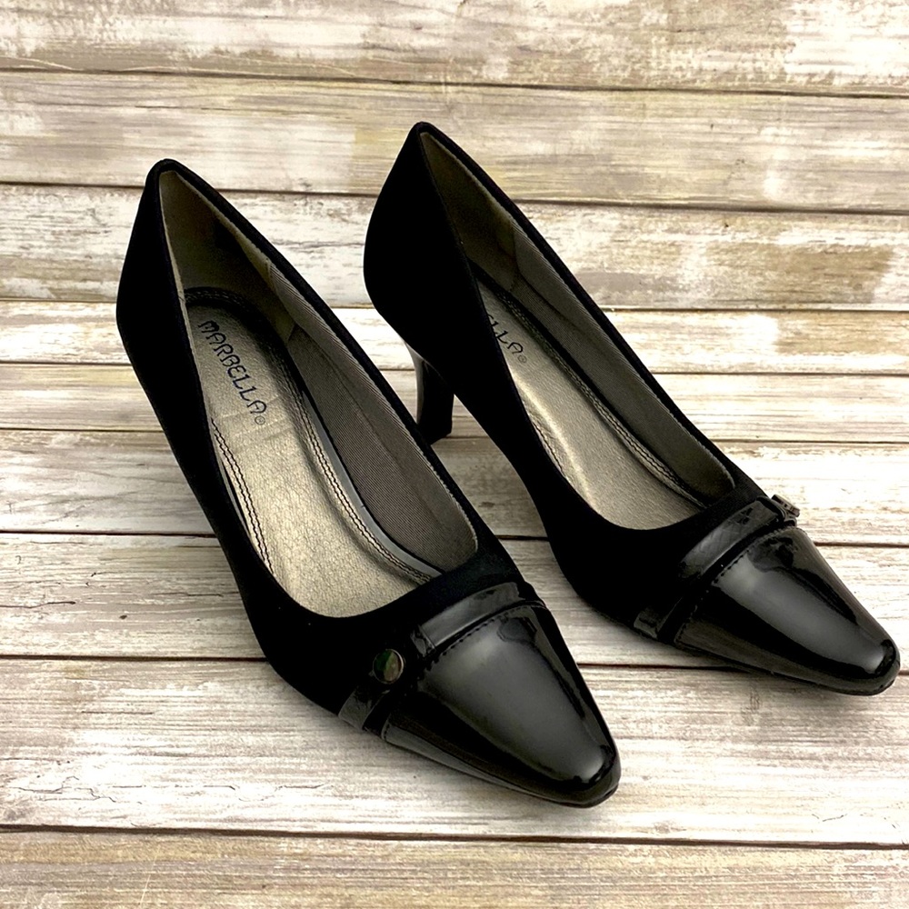 Black Patent Marbella Heel Shoes. Size 6.5 Flex Cushion for extended long wear.